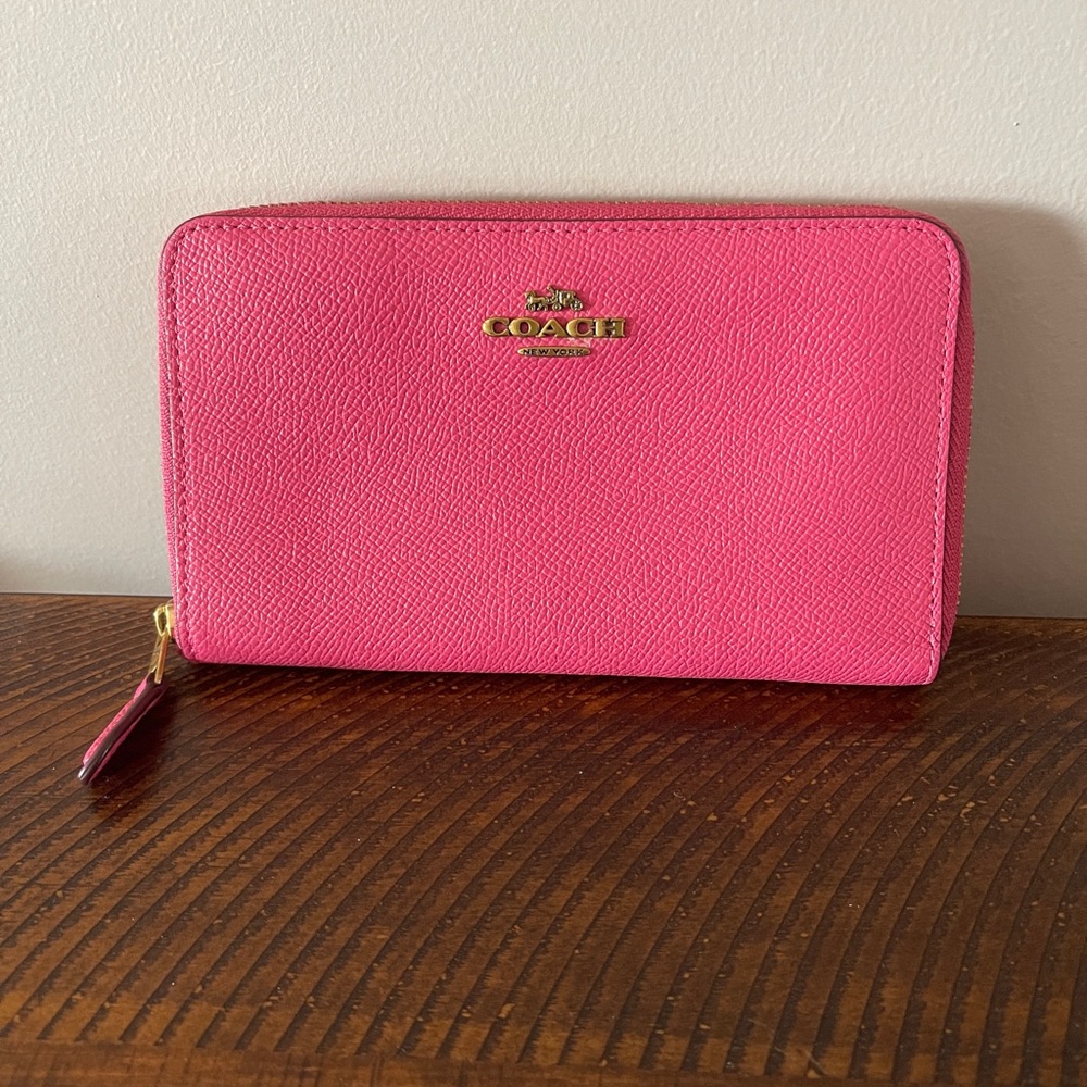 Coach Fuchsia Women's Wallet